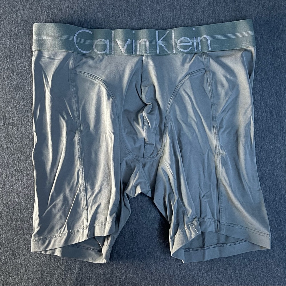 Calvin Klein (S)